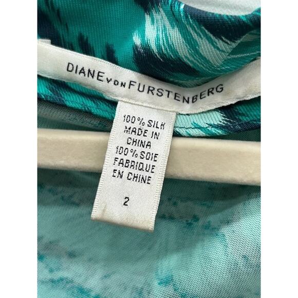 Diane Von Furstenberg Women's Oletta Tiger Faux Wrap Dress Green Black Size 2 - Picture 8 of 12